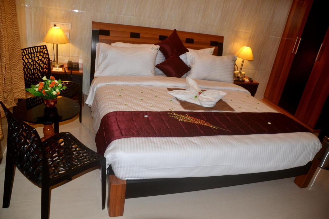 Peace Inn Chennai Eksteriør bilde