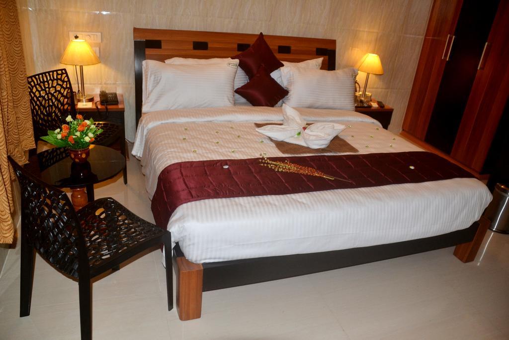 Peace Inn Chennai Eksteriør bilde