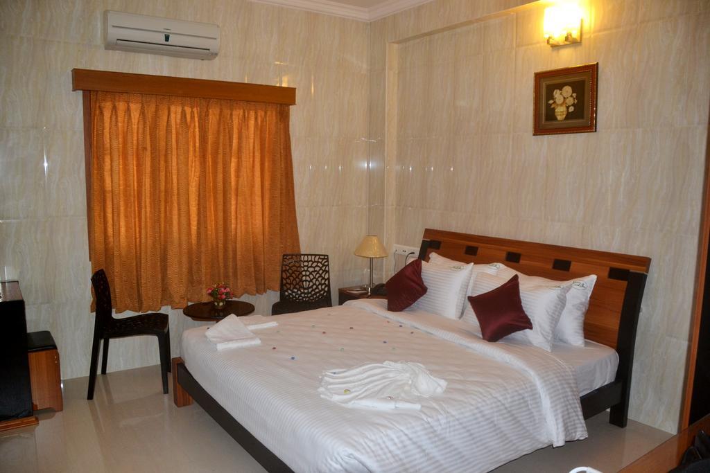 Peace Inn Chennai Eksteriør bilde